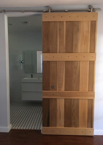 West Palm Beach: Barn Door